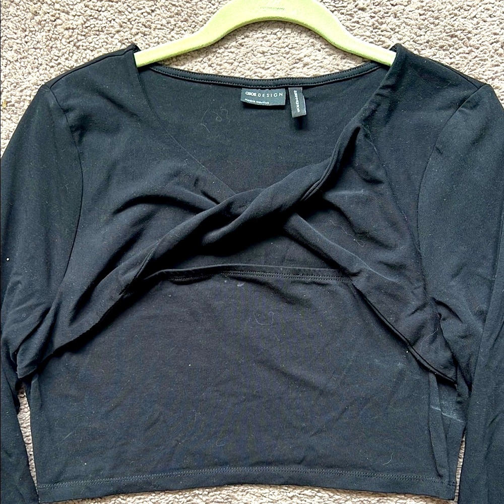 Black Long Sleeve Crop Top